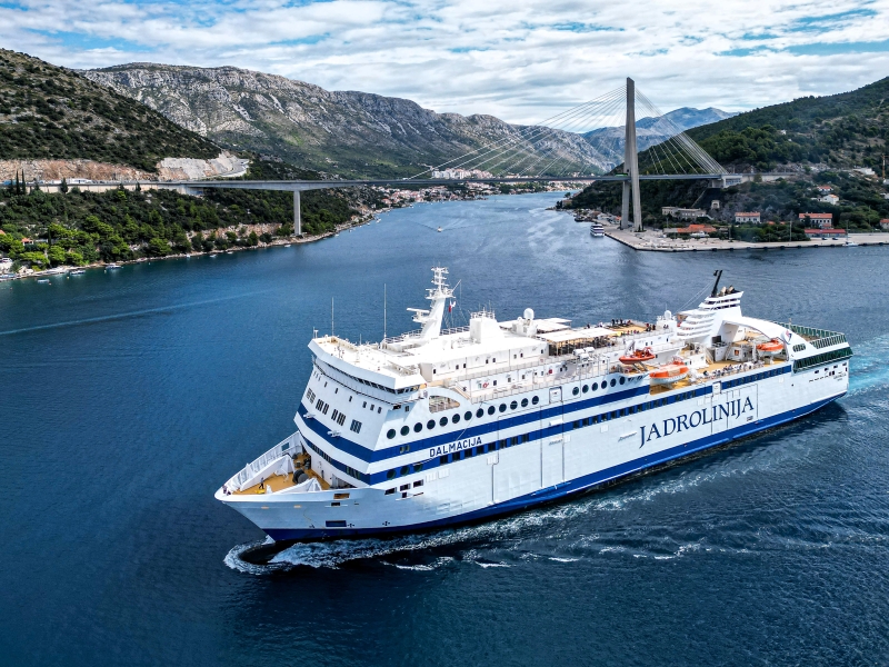 PARTNERSTVO S JADROLINIJOM – Nova era u brodarstvu